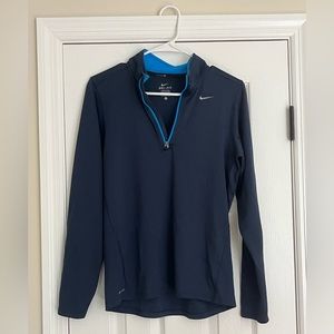 SOLD Nike half zip